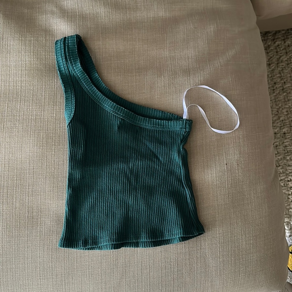 Urban outfitters crop